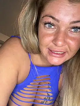 Snapshot of GabyHofstede chatting on October 19, 2025, 9:17 pm GabyHofstede online show from October 19, 2025, 9:17 pm