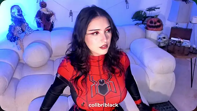 freya bella  online show from October 17, 2025, 8:06 am