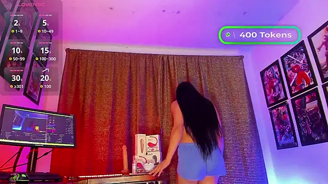 Snapshot of Romynahotx chatting on March 8, 2026, 9:23 am Romynahotx online show from March 8, 2026, 9:23 am