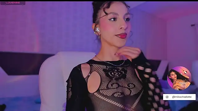 Snapshot of MiissCharlotte chatting on November 8, 2025, 4:38 am MiissCharlotte online show from November 8, 2025, 4:38 am