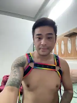 Snapshot of Asianhif chatting on October 27, 2025, 3:46 pm Asianhif online show from October 27, 2025, 3:46 pm