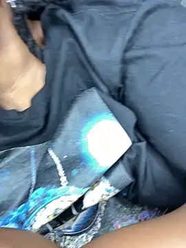 Snapshot of MsWhiteChocolatte chatting on December 19, 2025, 4:31 pm MsWhiteChocolatte online show from December 19, 2025, 4:31 pm