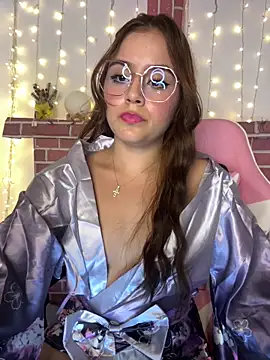 Snapshot of Juanelopez1 chatting on May 10, 2026, 10:22 pm Juanelopez1 online show from May 10, 2026, 10:22 pm