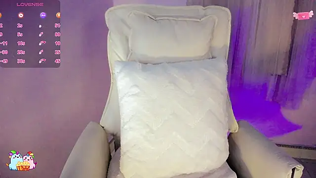   18Angel   online show from January 12, 2026, 6:15 pm