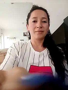 emilypoppy3 online show from November 29, 2025, 9:04 pm