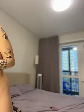 NewLale online show from December 18, 2025, 3:22 am