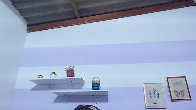 kimberlyvega online show from April 15, 2026, 7:58 pm