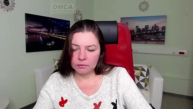 Lily flower7 online show from February 11, 2026, 4:45 am