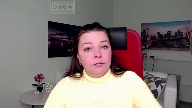 Lily flower7 online show from December 4, 2025, 4:55 am