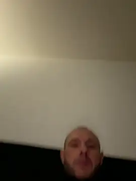 Snapshot of Guitccch chatting on February 3, 2026, 9:47 am Guitccch online show from February 3, 2026, 9:47 am