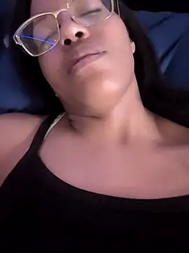 samone9 online show from March 13, 2026, 9:42 pm