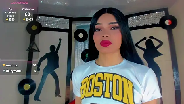 Snapshot of twoblacksexy chatting on March 6, 2025, 7:54 pm twoblacksexy online show from March 6, 2025, 7:54 pm