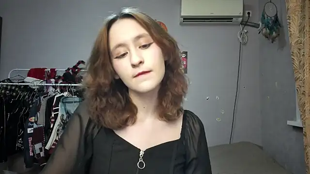 JoannaTompson online show from February 18, 2025, 1:10 am