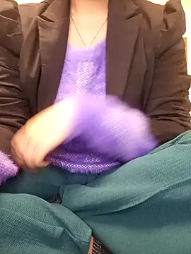 Snapshot of Ruchi-34 chatting on December 15, 2024, 8:58 pm Ruchi-34 online show from December 15, 2024, 8:58 pm