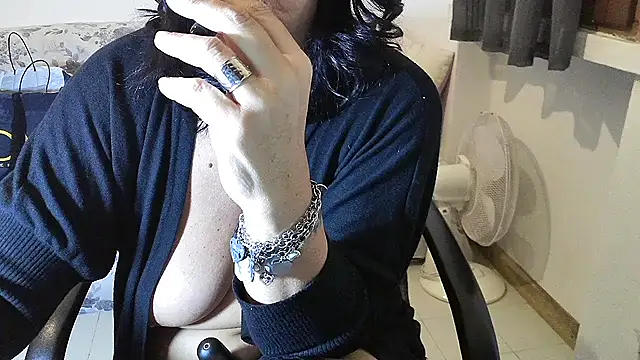 Snapshot of 45marina45 chatting on March 19, 2025, 8:55 am 45marina45 online show from March 19, 2025, 8:55 am