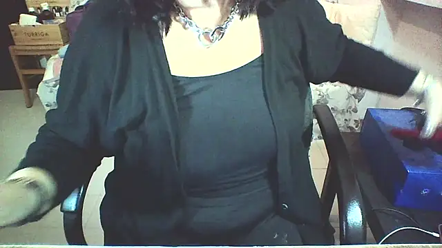 Snapshot of 45marina45 chatting on April 4, 2026, 8:32 am 45marina45 online show from April 4, 2026, 8:32 am