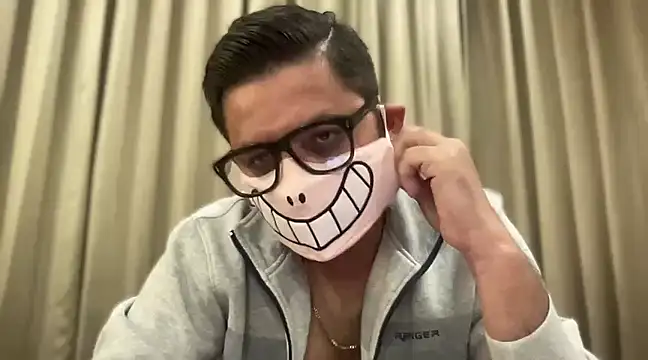 slavekinky001 online show from January 13, 2025, 8:04 pm