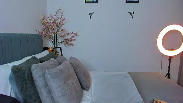 im sarah34 online show from March 9, 2025, 1:25 am