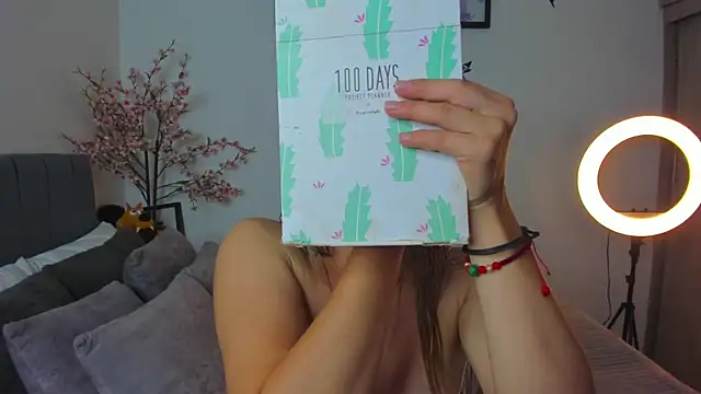 im sarah34 online show from March 14, 2025, 4:10 am