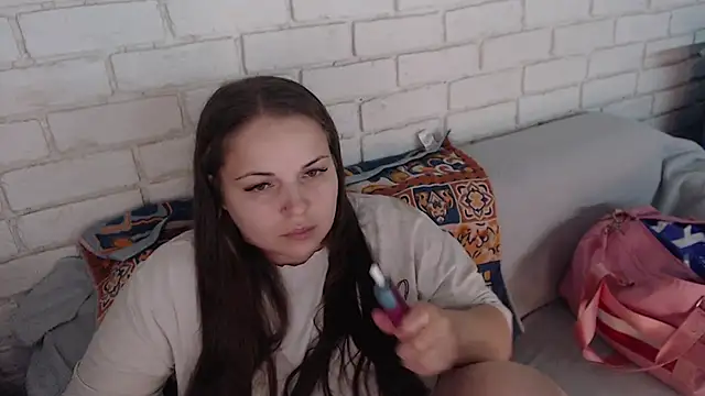 Crazyy girl  online show from January 6, 2026, 5:28 pm