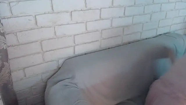 Crazyy girl  online show from March 30, 2026, 4:19 pm