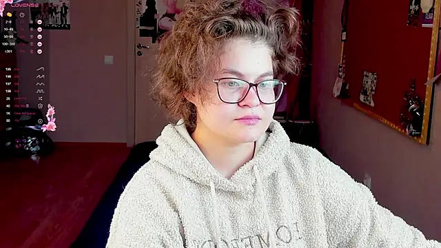 Sashy Way online show from December 15, 2024, 5:20 pm