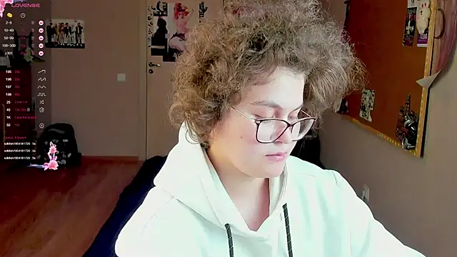 Sashy Way online show from December 19, 2024, 12:56 am