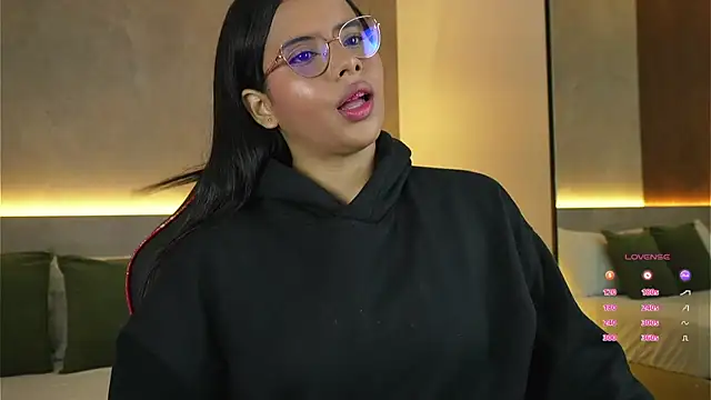 Snapshot of arya_ruizz chatting on December 1, 2025, 1:01 pm arya ruizz online show from December 1, 2025, 1:01 pm