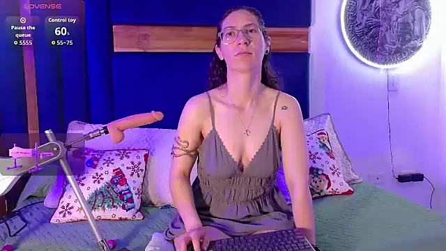 Andromeda-jade online show from January 7, 2026, 4:28 am