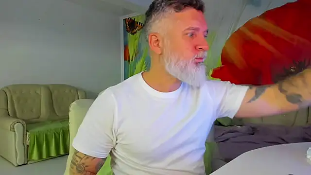 BlowMyXXL online show from January 5, 2026, 5:38 pm