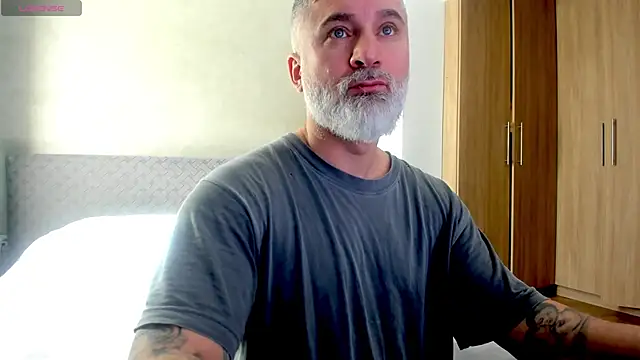 BlowMyXXL online show from March 4, 2025, 9:07 am