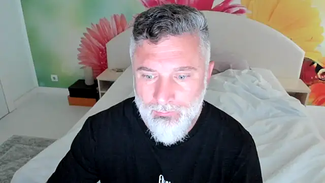 BlowMyXXL online show from November 27, 2025, 8:26 am