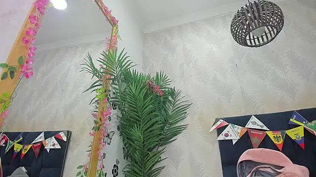 Ammy Connor1 online show from June 24, 2026, 7:44 pm