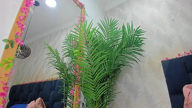 Ammy Connor1 online show from April 18, 2026, 8:20 pm