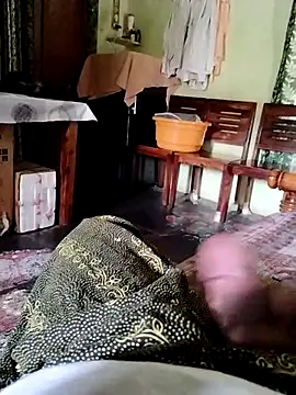 sri995955 online show from March 11, 2025, 3:58 am