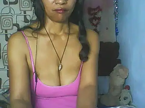 nene belle online show from April 19, 2026, 6:10 pm