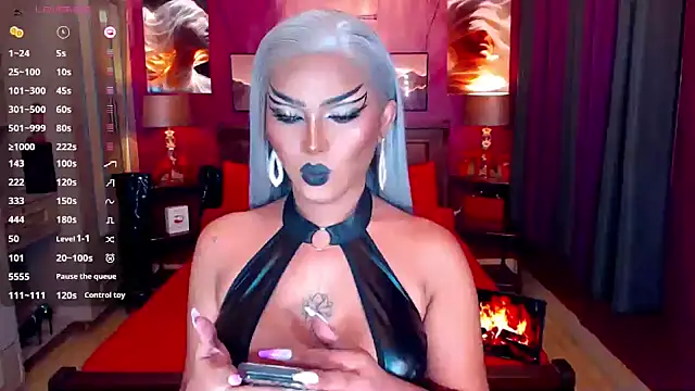 Snapshot of NatalyaFox chatting on June 2, 2026, 12:49 pm NatalyaFox online show from June 2, 2026, 12:49 pm