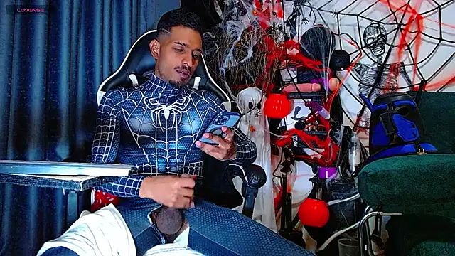 the dog lian online show from November 1, 2025, 12:54 pm