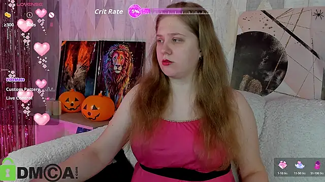 Snapshot of Megan_Violer chatting on October 28, 2025, 5:12 pm Megan Violer online show from October 28, 2025, 5:12 pm