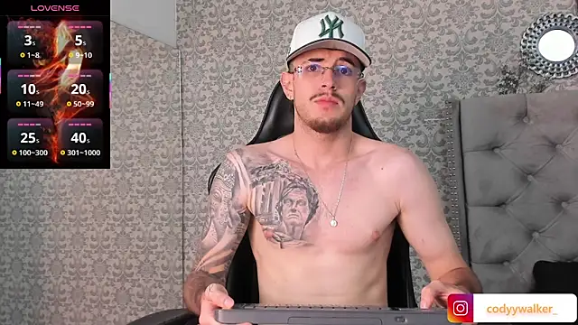 CodyWalkerR online show from December 3, 2025, 5:45 pm