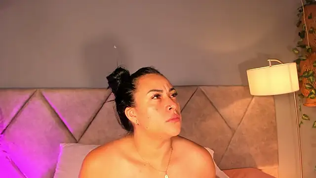 Miss Ambeer online show from December 23, 2025, 11:09 am