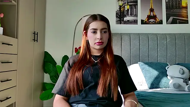 Snapshot of caralella chatting on February 11, 2026, 9:03 pm caralella online show from February 11, 2026, 9:03 pm