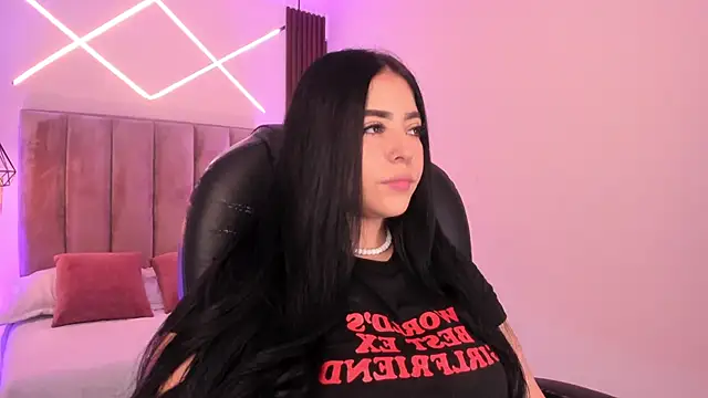 Snapshot of Maaiitee chatting on November 30, 2025, 6:41 pm Maaiitee online show from November 30, 2025, 6:41 pm