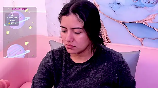 taylor cupper online show from November 12, 2025, 4:27 am