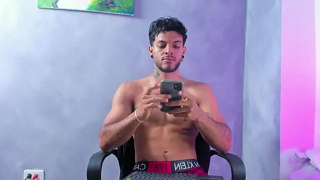 JuanBlade online show from January 15, 2026, 3:04 pm