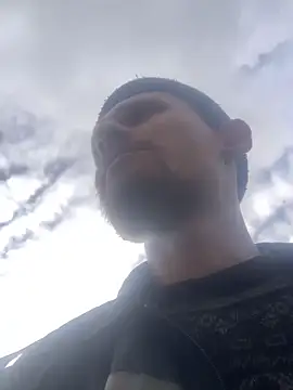 Snapshot of Boysex227 chatting on November 18, 2025, 11:35 am Boysex227 online show from November 18, 2025, 11:35 am