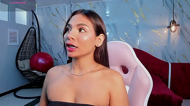 amira cute2 online show from January 17, 2026, 10:41 am