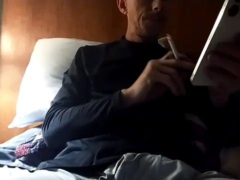 Snapshot of elmerfuddin87 chatting on October 7, 2025, 9:38 pm elmerfuddin87 online show from October 7, 2025, 9:38 pm