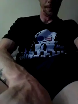 Snapshot of elmerfuddin87 chatting on September 18, 2025, 6:38 am elmerfuddin87 online show from September 18, 2025, 6:38 am