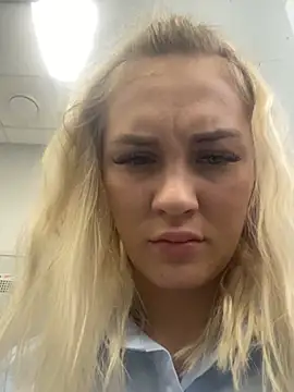 Snapshot of DreamGirl-777 chatting on January 20, 2025, 11:13 am DreamGirl-777 online show from January 20, 2025, 11:13 am